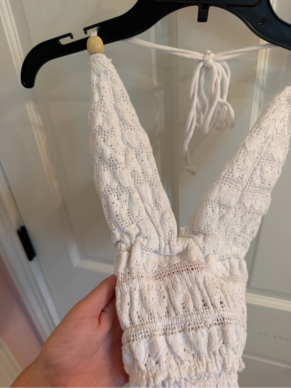 White Crochet V-Neck Halter Top - Picture 3 of 4